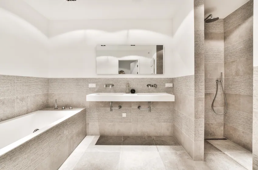 bathroom-with-a-bathtub-2021-10-21-02-43-21-utc 1